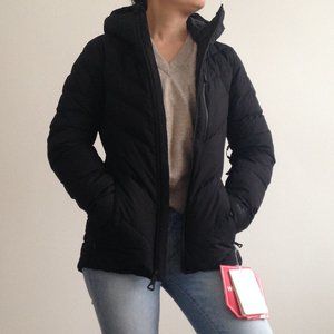 The North Face - Black Puffer Winter Down Coat